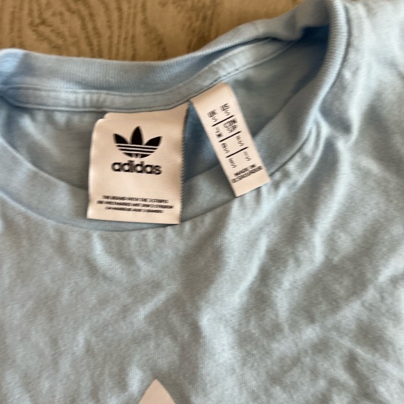 Adidas baby blue tshirt - Picture 3 of 3